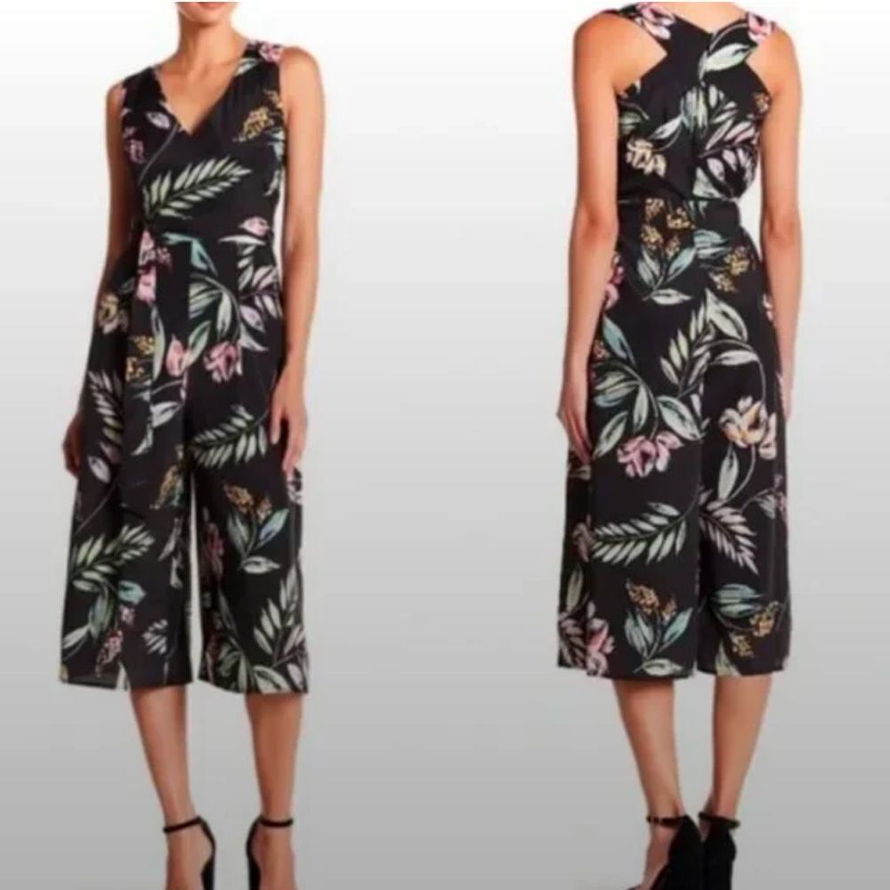 NEW Vince Camuto Floral One Piece Jumpsuit Women’s Large